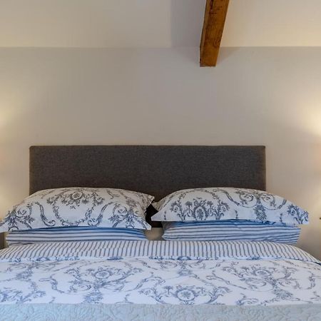 Buff Lodge Tackley エクステリア 写真