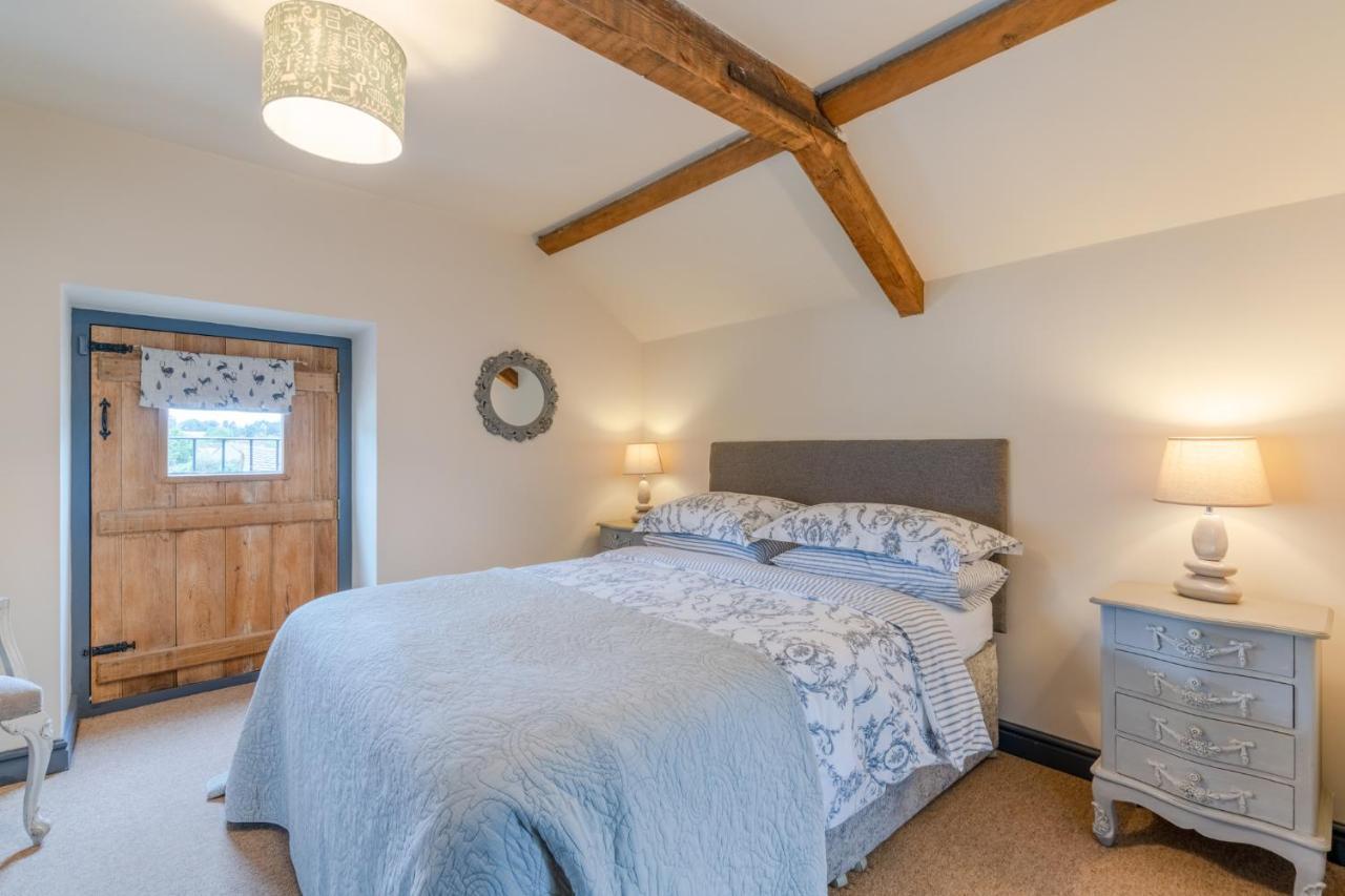 Buff Lodge Tackley エクステリア 写真